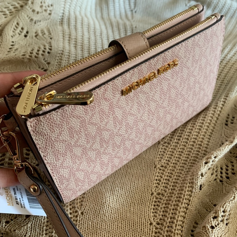 Last one 💕 New MK double zipper wristlet 💞 - Picture 2 of 6
